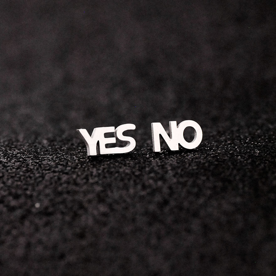 Yes No nemesacél fülbevaló