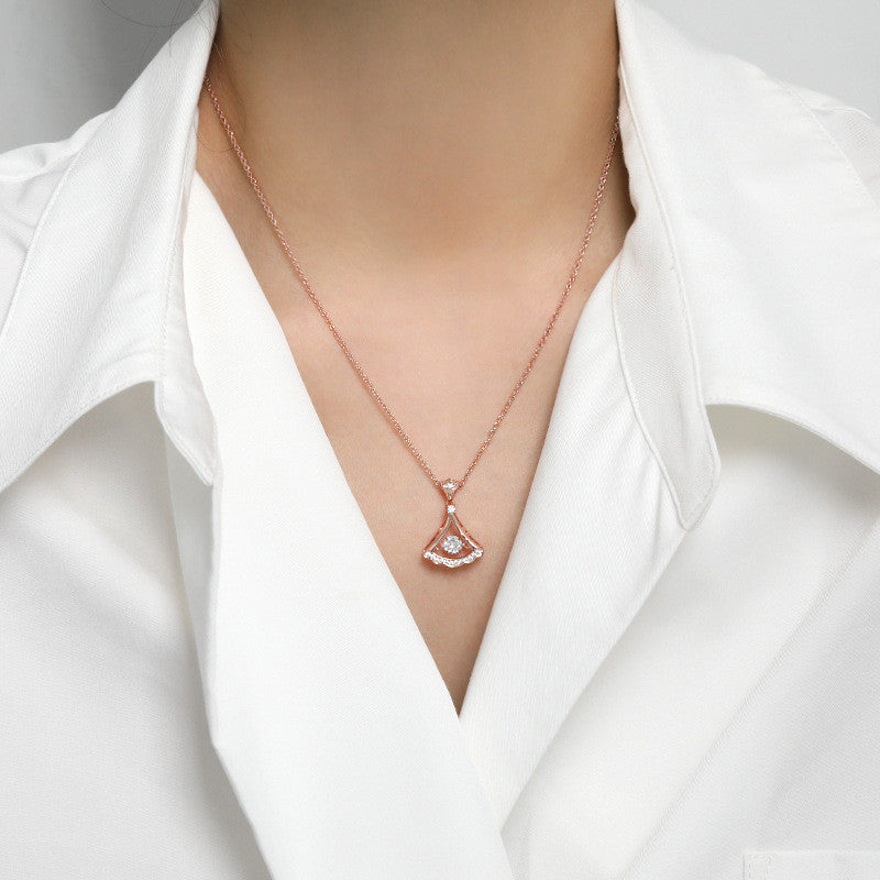 Elesa nyaklánc rosegold
