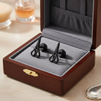 Nemesacél olló fülbevaló fekete